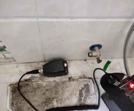 石家庄屋顶漏水维修公司分享下卫生间漏水的危害及解决方法